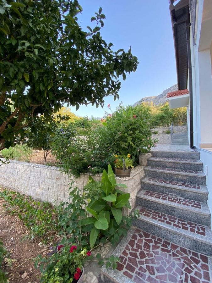 Tole Villa Podaca Exterior foto